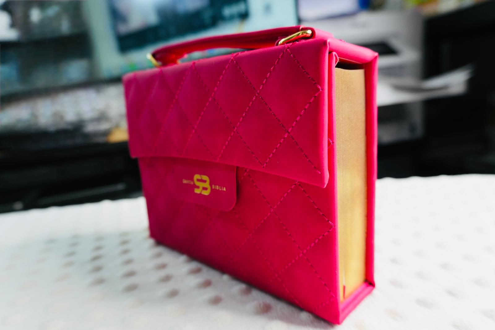 Santa Biblia RV1960 - Cubierta Acolchada (Estilo Cartera)